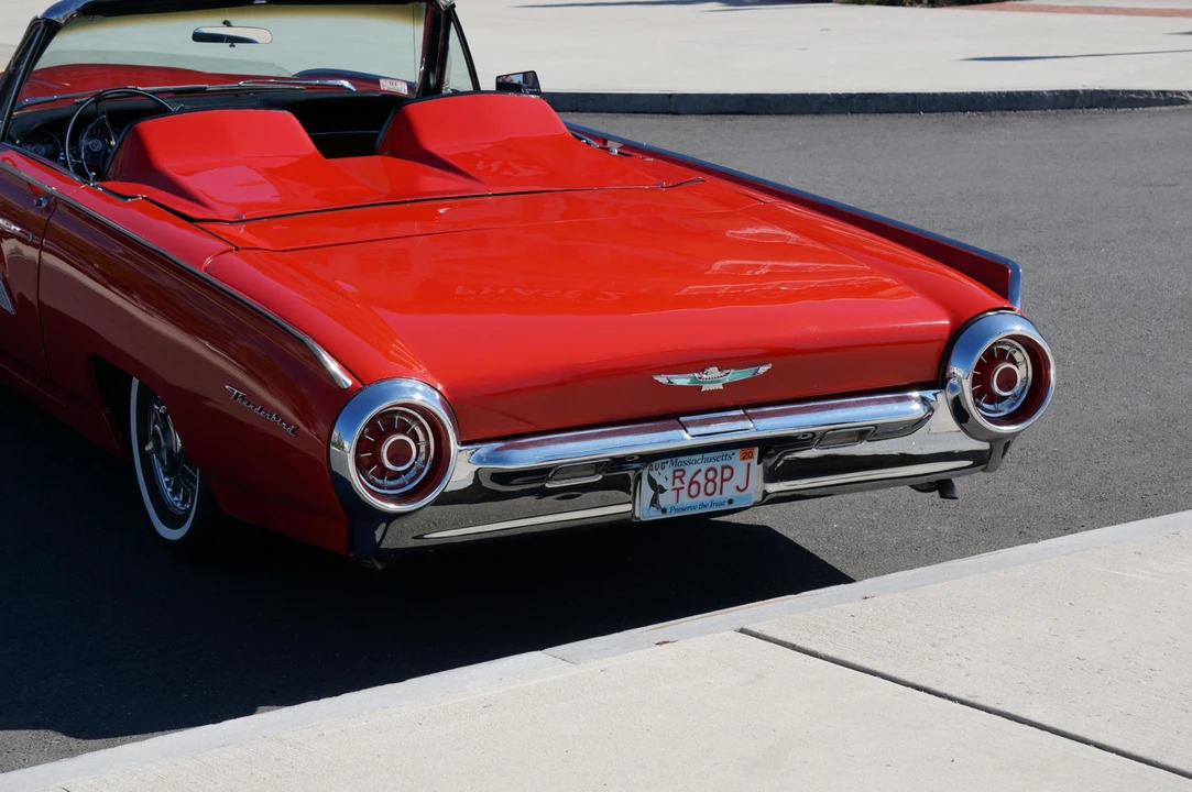 1963 Ford Thunderbird 3rd Gen - Image 25 of 31