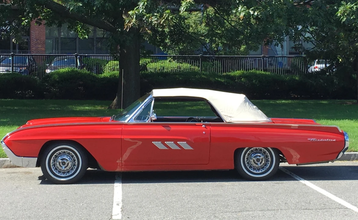 1963 Ford Thunderbird 3rd Gen - Image 16 of 31