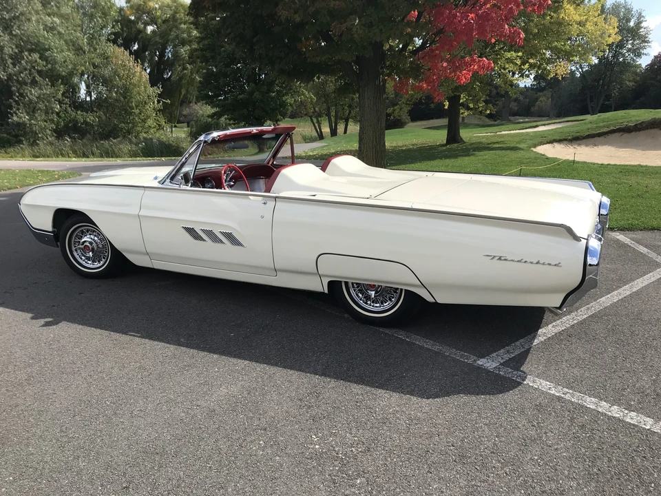 1963 Ford Thunderbird 3rd Gen - Image 4 of 31