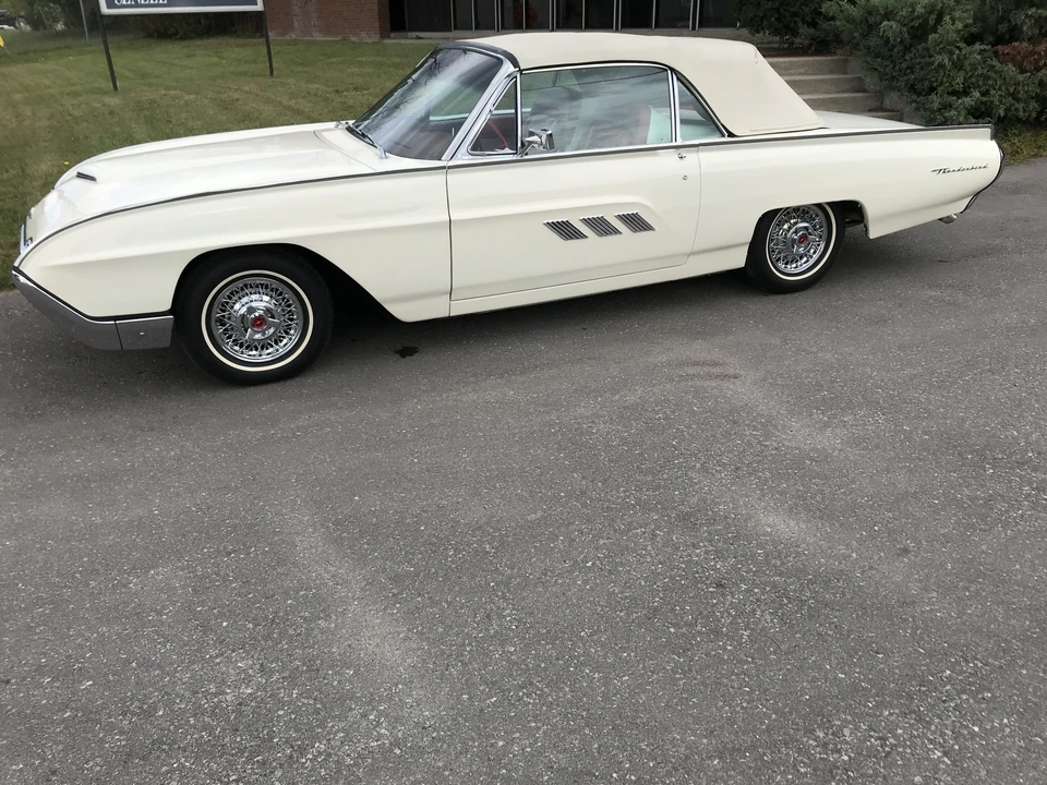 1963 Ford Thunderbird 3rd Gen - Image 12 of 31
