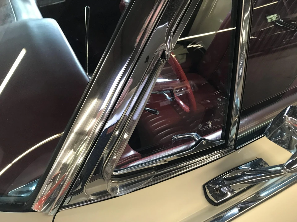 1963 Ford Thunderbird 3rd Gen - Image 23 of 31