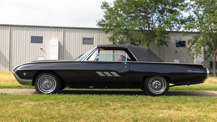 1963 Ford Thunderbird 3rd Gen - Image 2 of 13