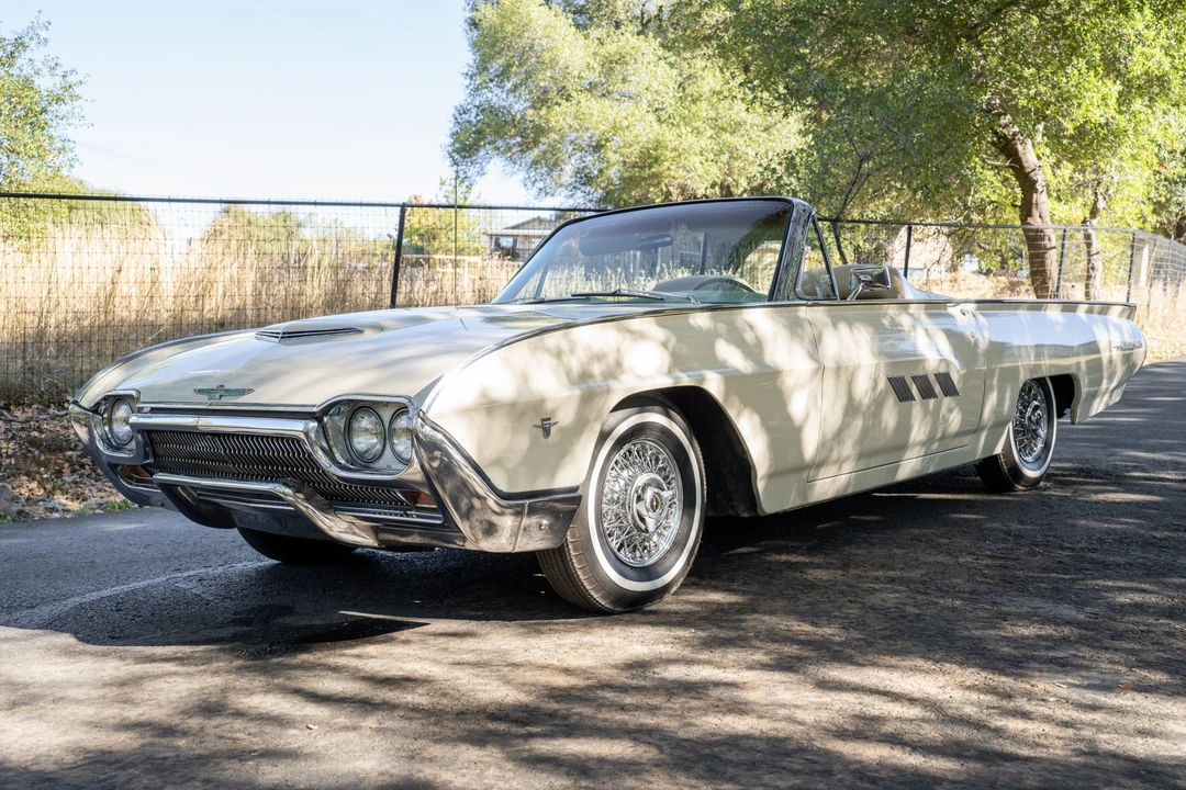 1963 Ford Thunderbird 3rd Gen - Image 2 of 31