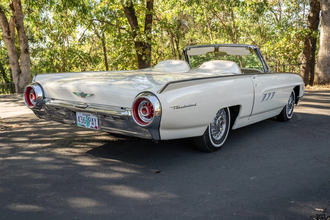 1963 Ford Thunderbird 3rd Gen - Image 6 of 31