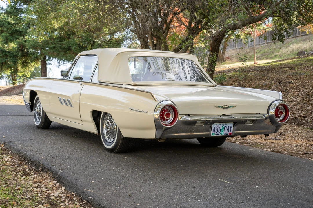 1963 Ford Thunderbird 3rd Gen - Image 18 of 31