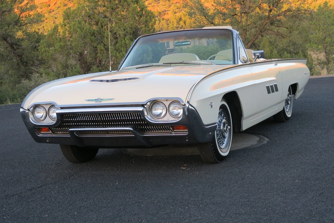 1963 Ford Thunderbird 3rd Gen - Image 3 of 31