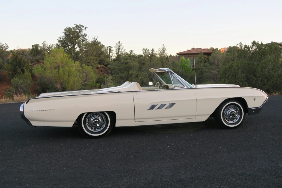 1963 Ford Thunderbird 3rd Gen - Image 18 of 31