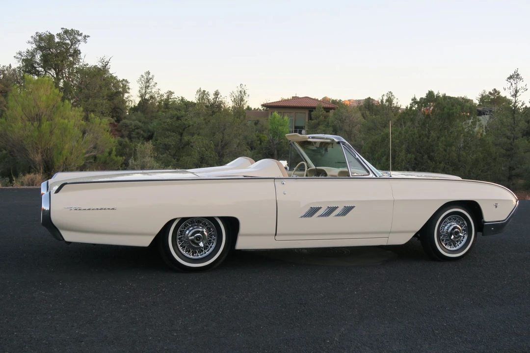 1963 Ford Thunderbird 3rd Gen - Image 17 of 31