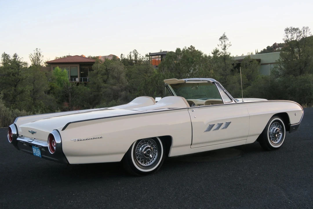 1963 Ford Thunderbird 3rd Gen - Image 15 of 31