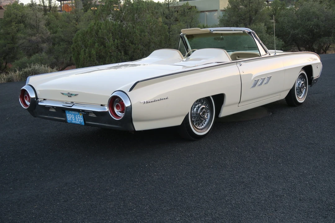 1963 Ford Thunderbird 3rd Gen - Image 14 of 31