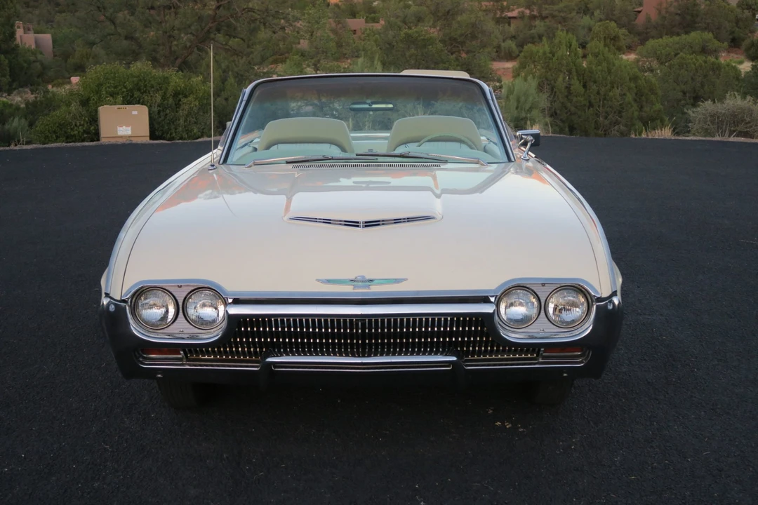 1963 Ford Thunderbird 3rd Gen - Image 26 of 31