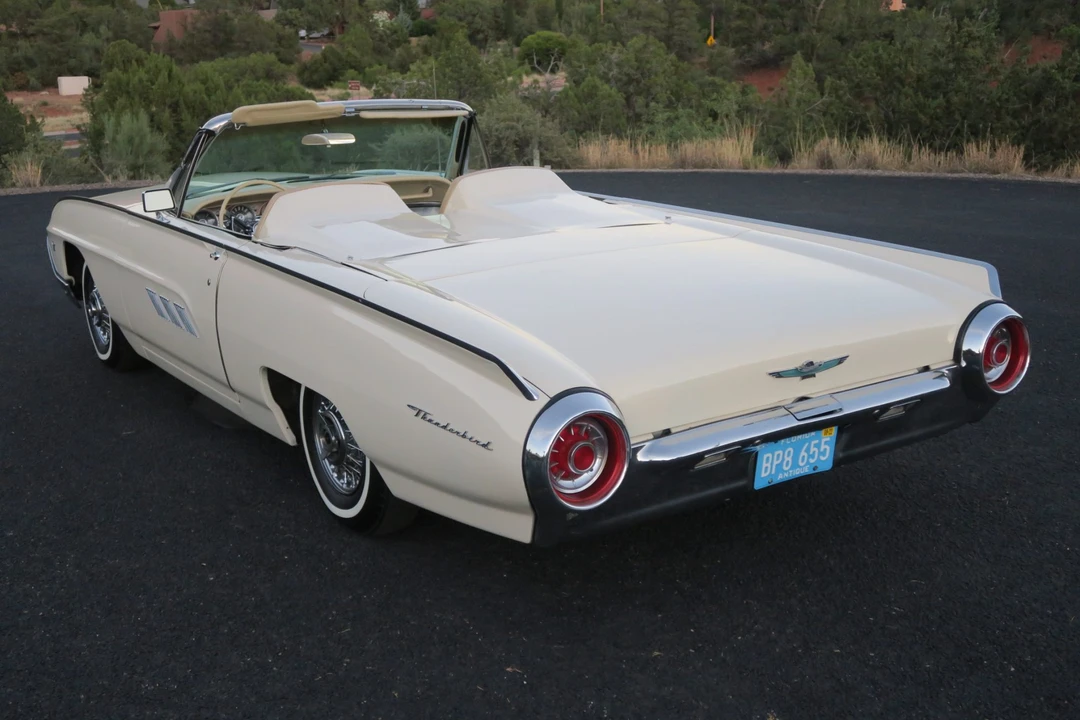 1963 Ford Thunderbird 3rd Gen - Image 8 of 31