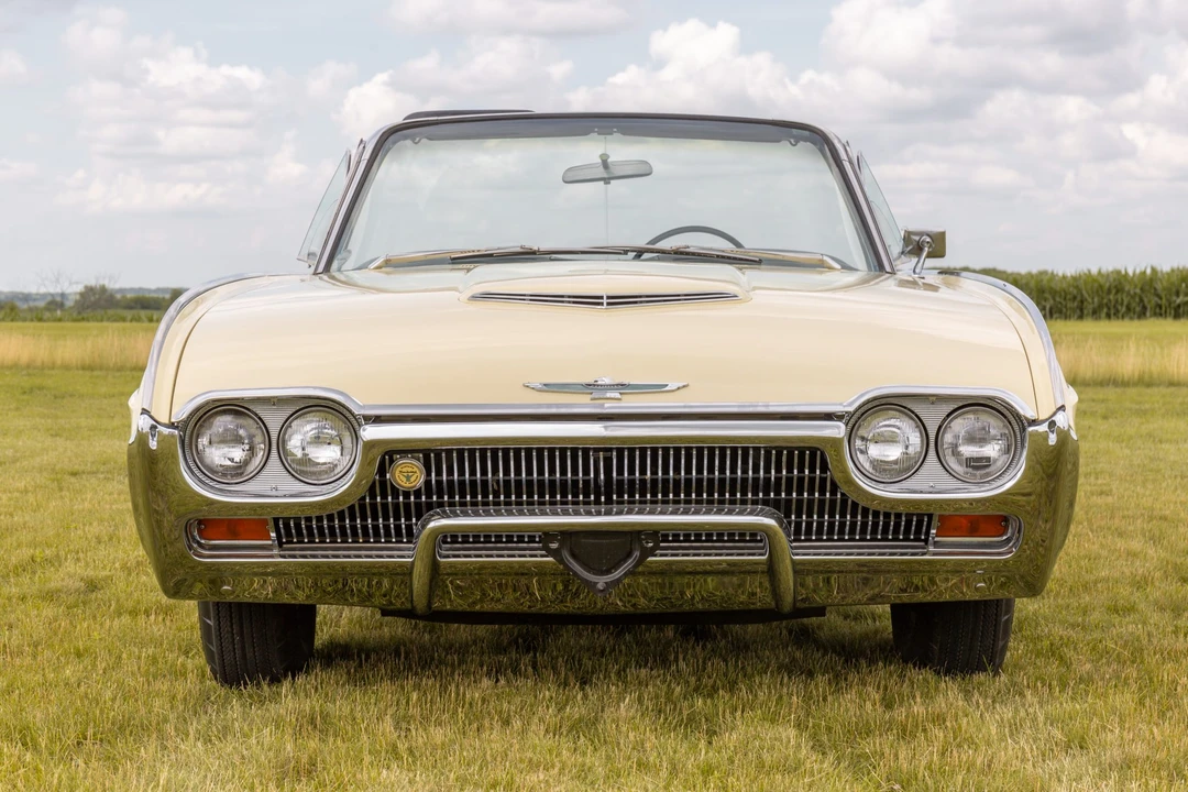 1963 Ford Thunderbird 3rd Gen - Image 10 of 31