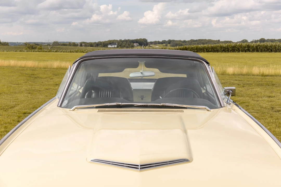 1963 Ford Thunderbird 3rd Gen - Image 19 of 31