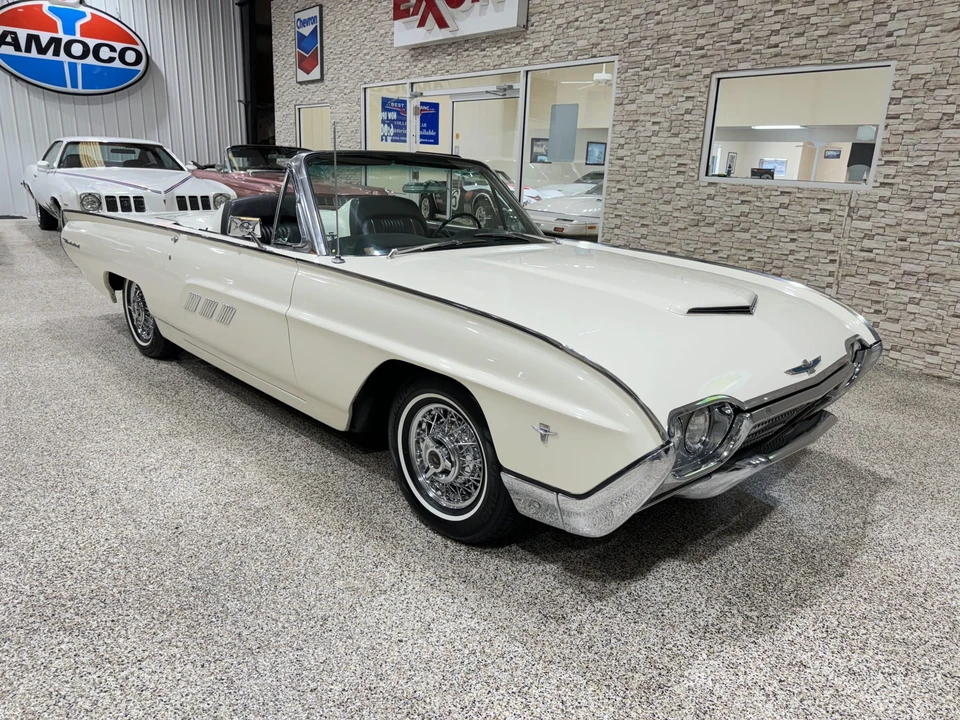 1963 Ford Thunderbird 3rd Gen - Image 4 of 31