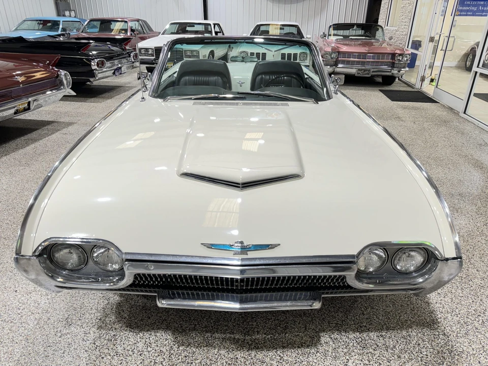 1963 Ford Thunderbird 3rd Gen - Image 7 of 31