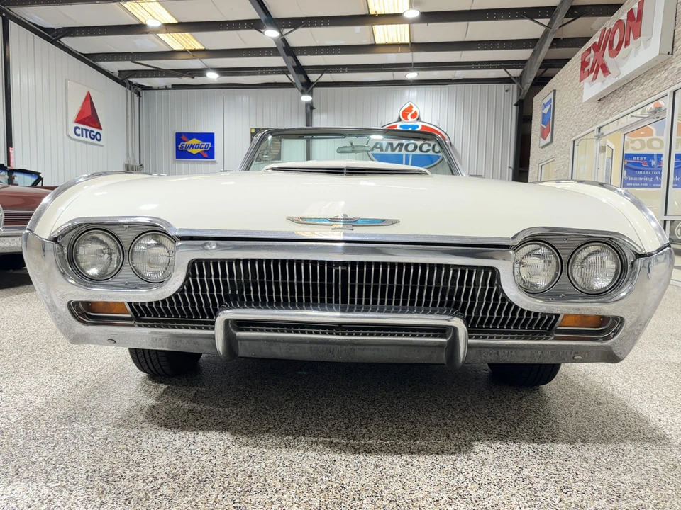 1963 Ford Thunderbird 3rd Gen - Image 6 of 31