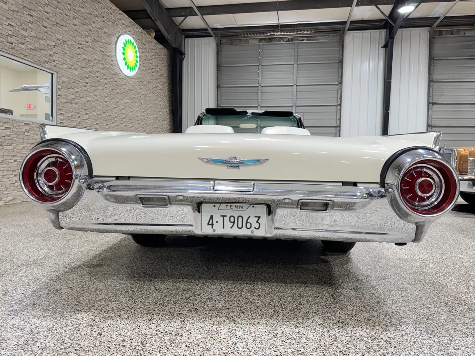1963 Ford Thunderbird 3rd Gen - Image 17 of 31