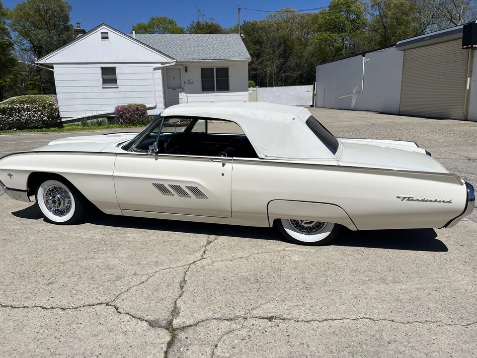 1963 Ford Thunderbird 3rd Gen - Image 6 of 31