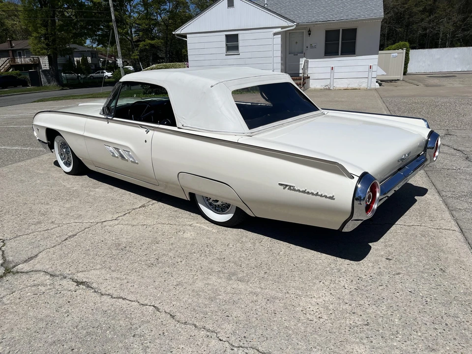 1963 Ford Thunderbird 3rd Gen - Image 7 of 31