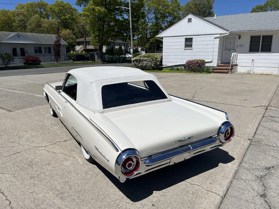 1963 Ford Thunderbird 3rd Gen - Image 8 of 31