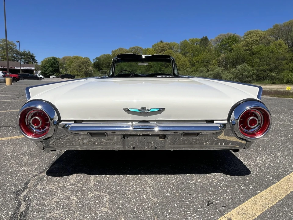 1963 Ford Thunderbird 3rd Gen - Image 22 of 31