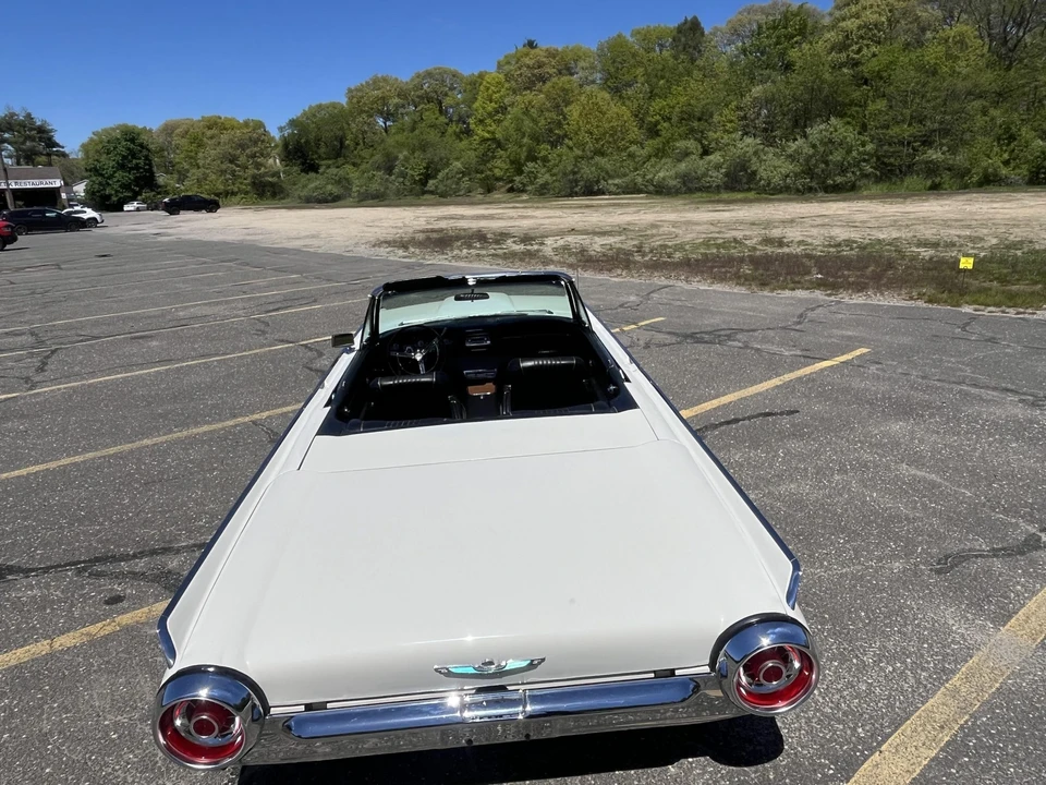 1963 Ford Thunderbird 3rd Gen - Image 23 of 31