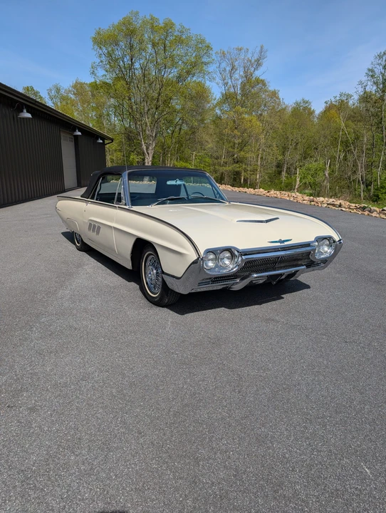 1963 Ford Thunderbird 3rd Gen - Image 8 of 31