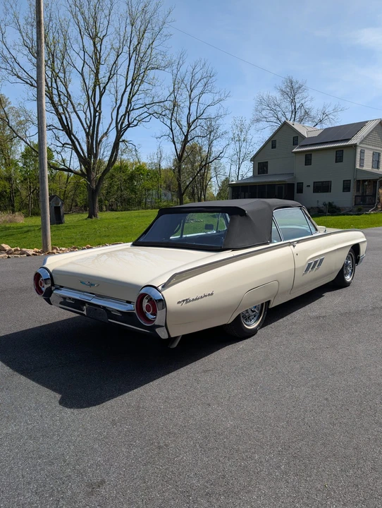 1963 Ford Thunderbird 3rd Gen - Image 7 of 31