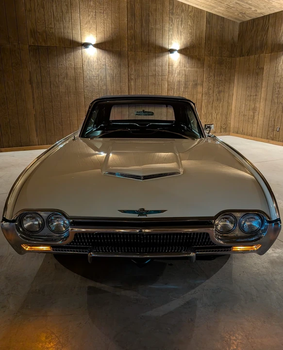 1963 Ford Thunderbird 3rd Gen - Image 19 of 31