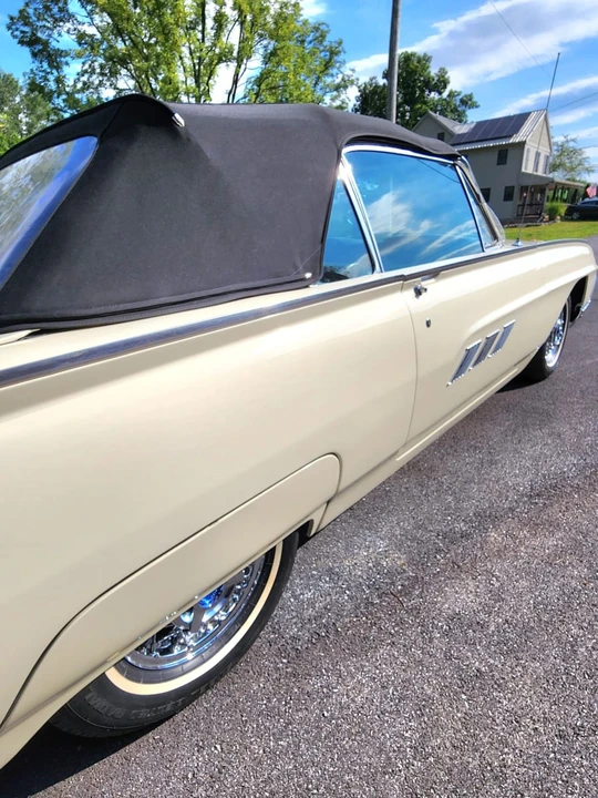 1963 Ford Thunderbird 3rd Gen - Image 18 of 27