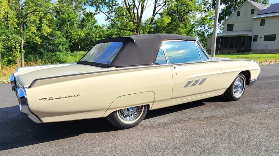 1963 Ford Thunderbird 3rd Gen - Image 3 of 27