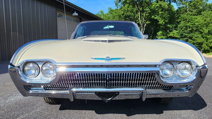 1963 Ford Thunderbird 3rd Gen - Image 4 of 27