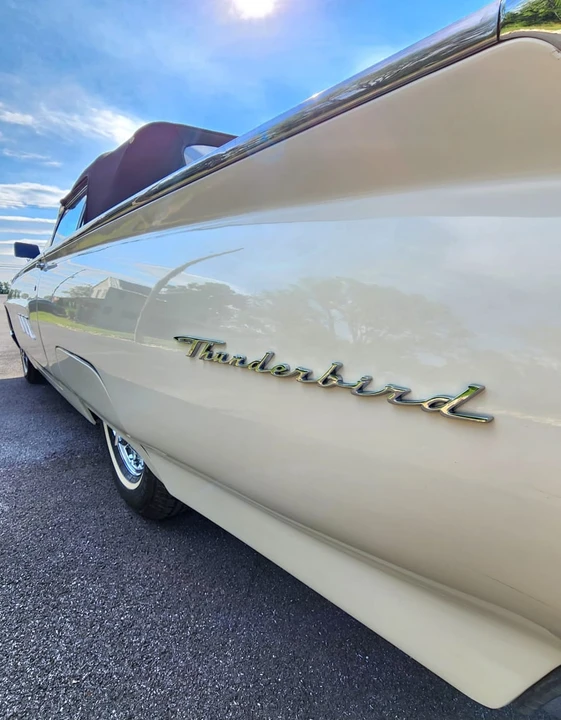 1963 Ford Thunderbird 3rd Gen - Image 9 of 27