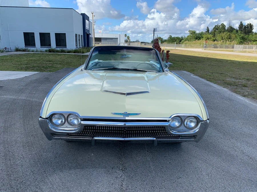 1963 Ford Thunderbird 3rd Gen - Image 7 of 8