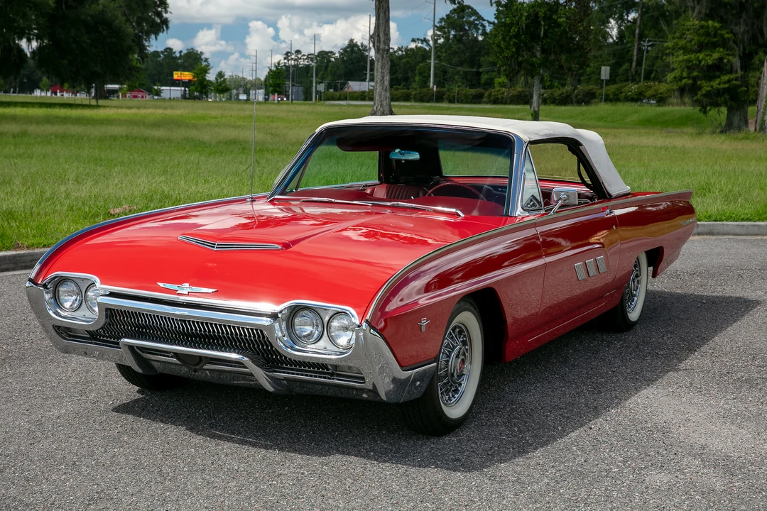 1963 Ford Thunderbird 3rd Gen - Image 11 of 31