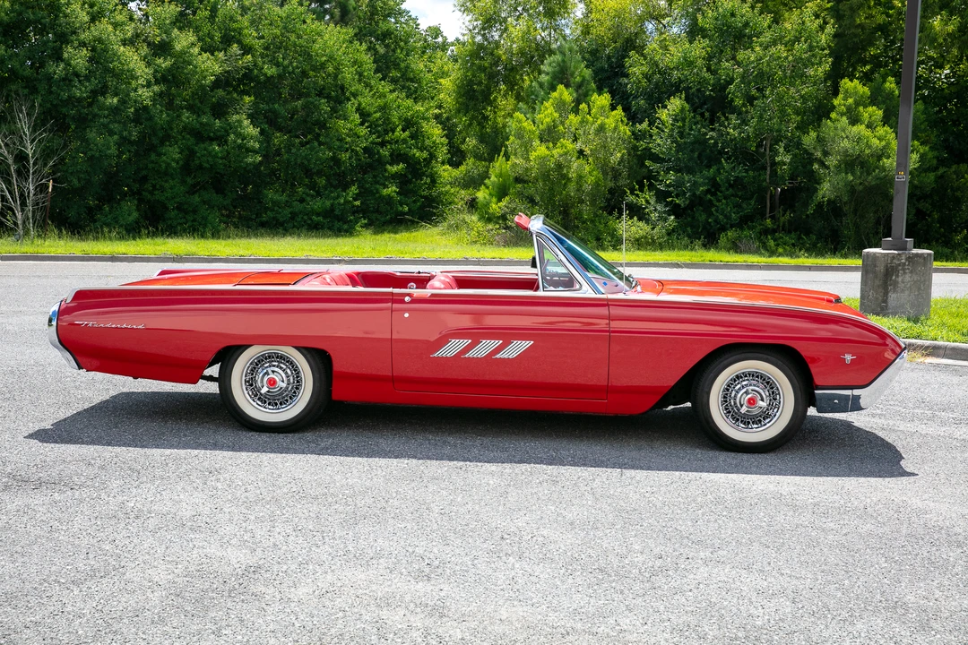 1963 Ford Thunderbird 3rd Gen - Image 4 of 31