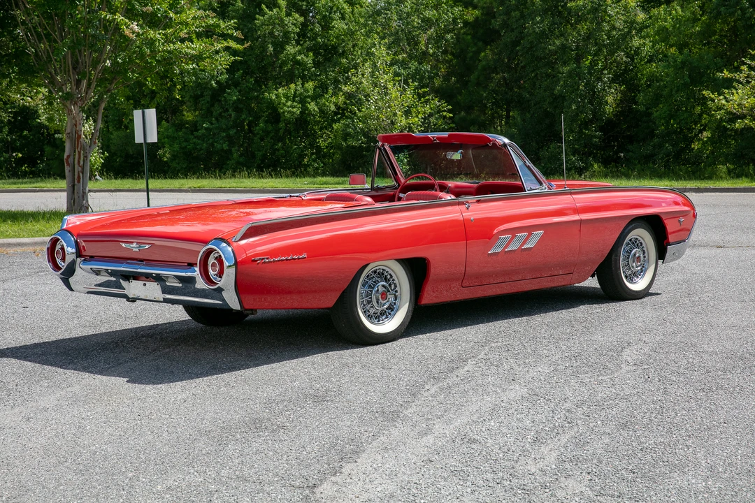 1963 Ford Thunderbird 3rd Gen - Image 9 of 31
