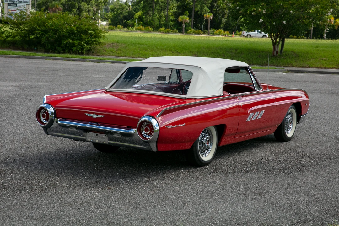 1963 Ford Thunderbird 3rd Gen - Image 19 of 31