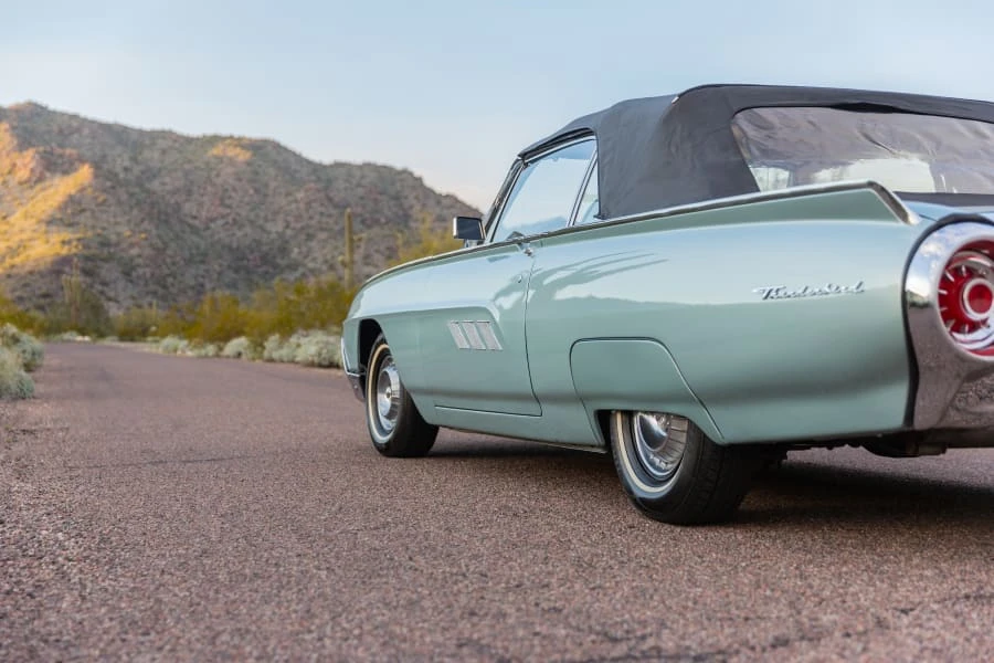 1963 Ford Thunderbird 3rd Gen - Image 19 of 31