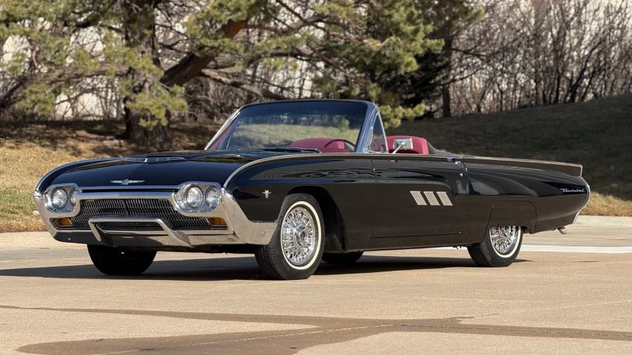 1963 Ford Thunderbird 3rd Gen - Image 14 of 25