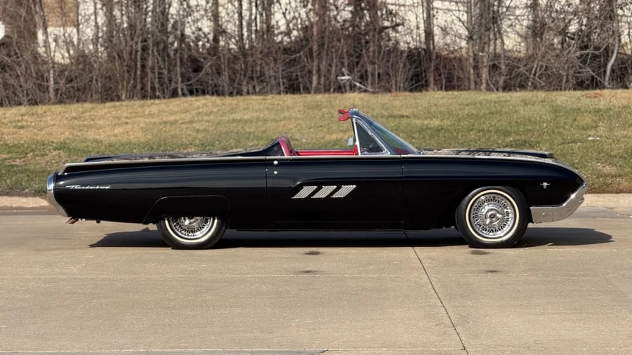 1963 Ford Thunderbird 3rd Gen - Image 2 of 25