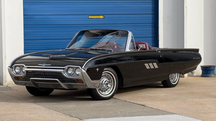 1963 Ford Thunderbird 3rd Gen - Image 8 of 25