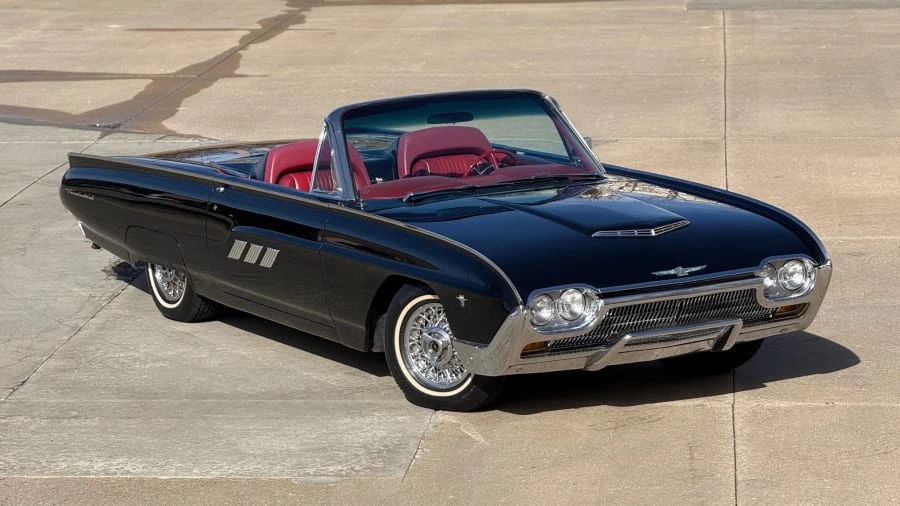 1963 Ford Thunderbird 3rd Gen - Image 6 of 25