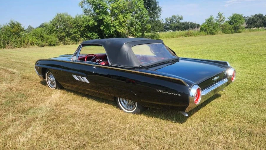 1963 Ford Thunderbird 3rd Gen - Image 3 of 14
