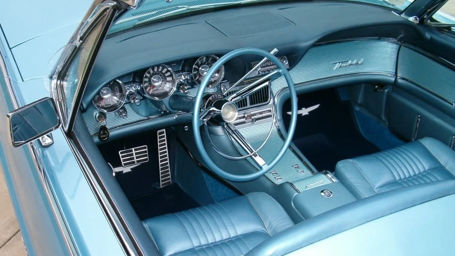 1963 Ford Thunderbird 3rd Gen - Image 2 of 5