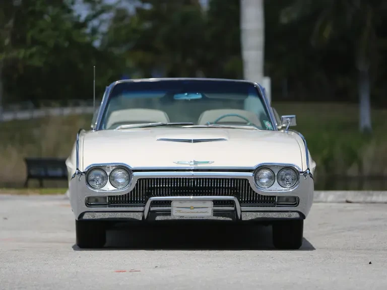 1963 Ford Thunderbird 3rd Gen - Image 10 of 27