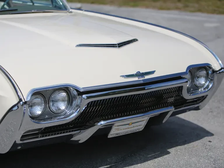 1963 Ford Thunderbird 3rd Gen - Image 7 of 27