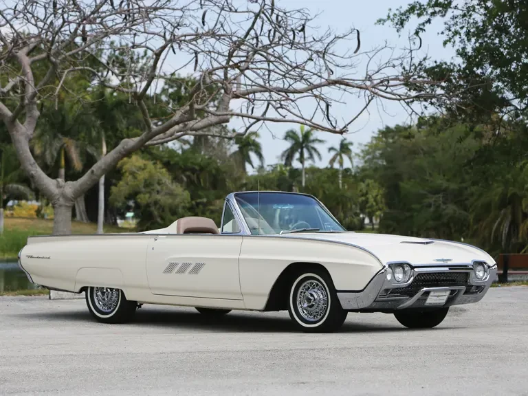 1963 Ford Thunderbird 3rd Gen - Image 2 of 27