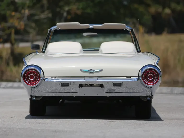 1963 Ford Thunderbird 3rd Gen - Image 11 of 27